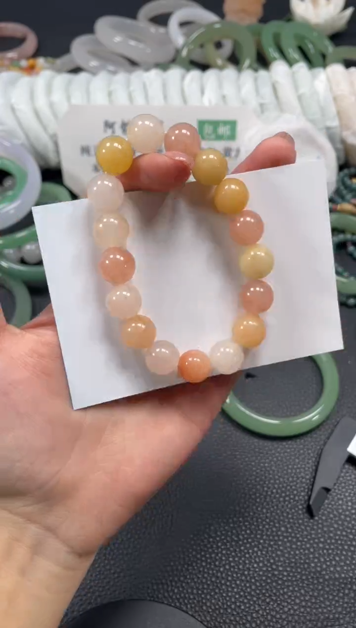 未镶嵌手镯石英质玉多样性发货，拍一发一