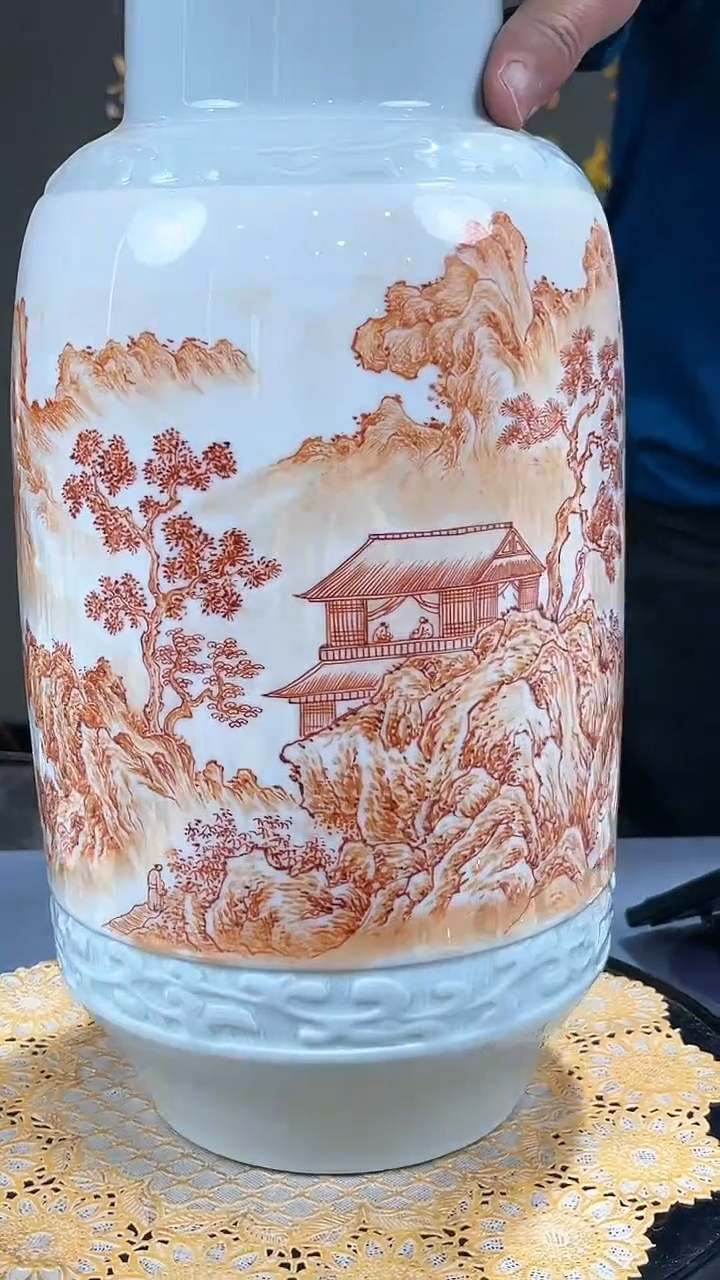【闪购商品】官窑瓷画院010官窑瓷画院矾红山水赏瓶