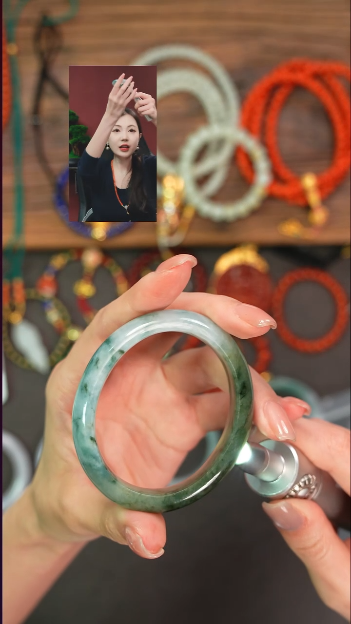 未镶嵌手镯翡翠姣遇见文玩品质回血