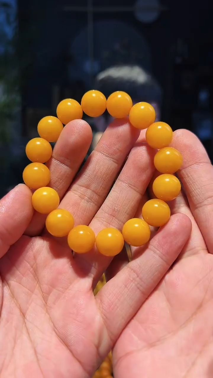 【闪购商品】蜜蜡手串未镶嵌13+鸡油红