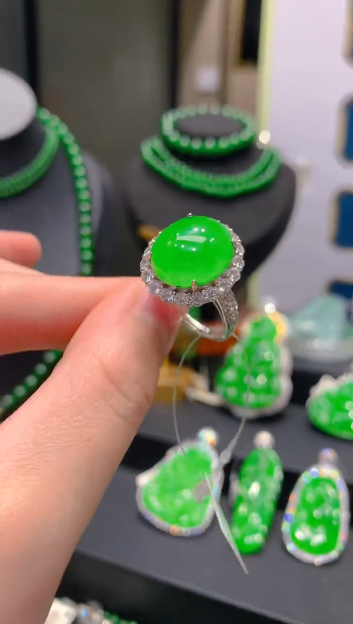 【闪购商品】翡翠戒指银S925镶嵌32一季