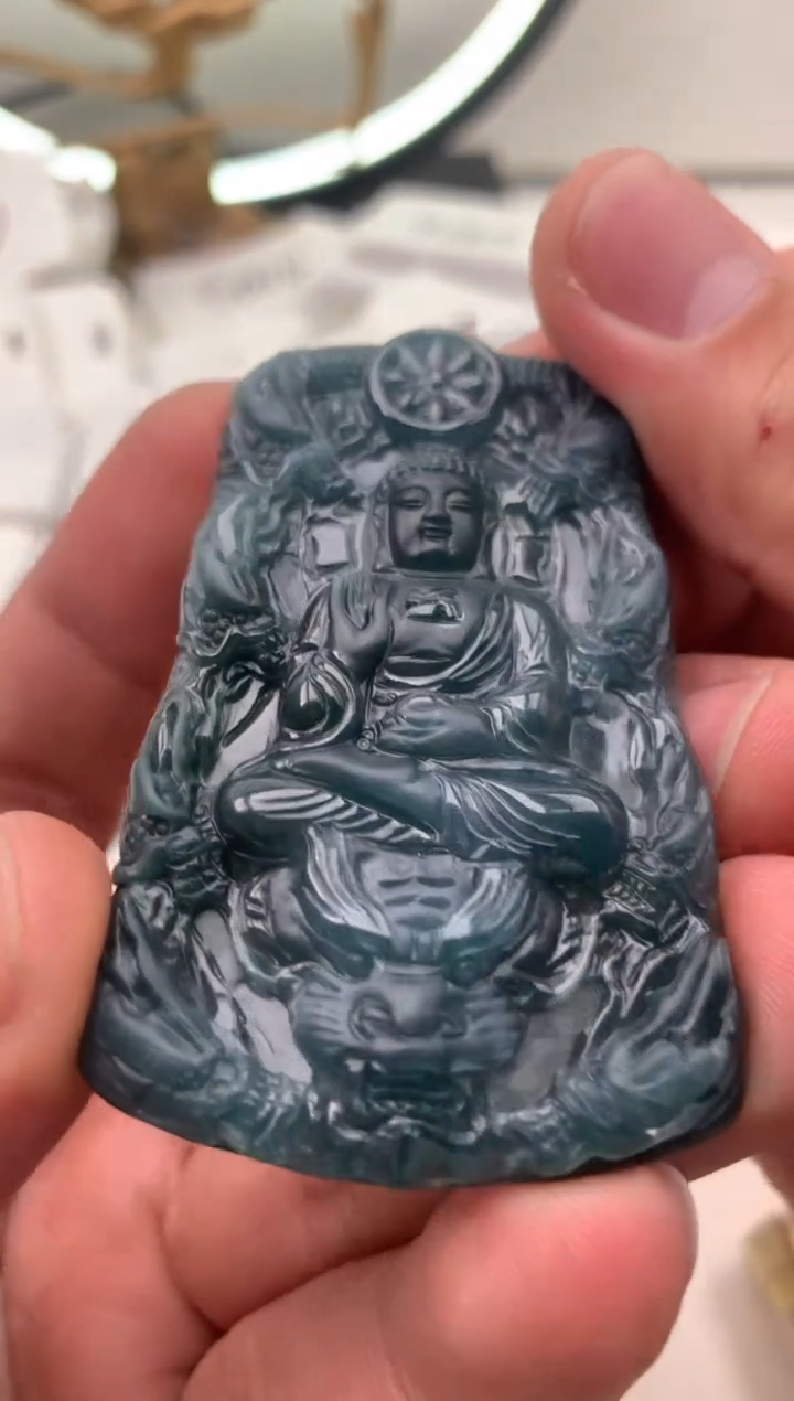 【闪购商品】翡翠颈饰未镶嵌九龙虚空藏