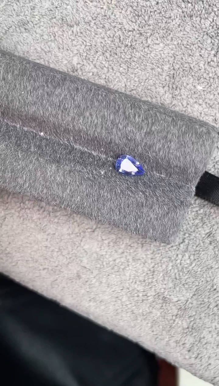 【闪购商品】坦桑石裸石未镶嵌0.77克拉