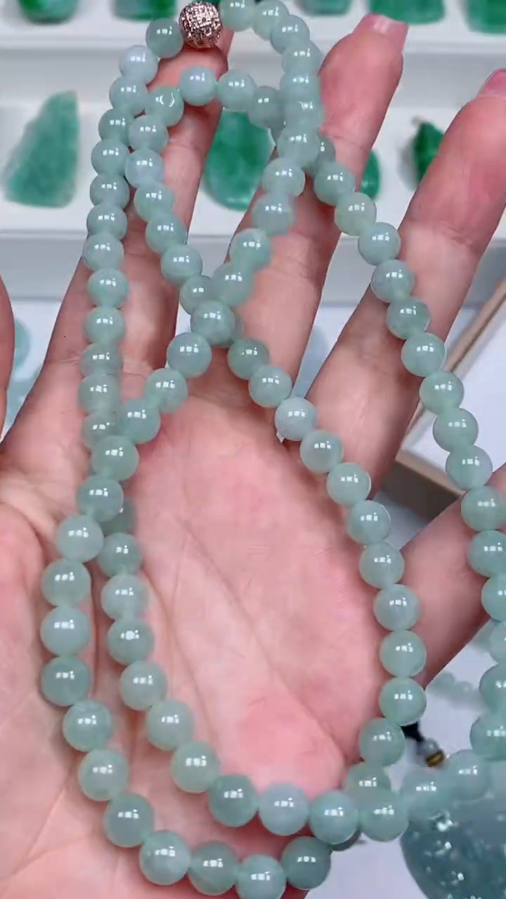 翡翠未镶嵌颈饰珠链