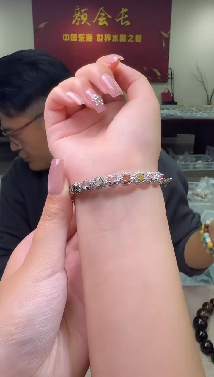 【闪购商品】碧玺手镯未镶嵌多样性发一件 485