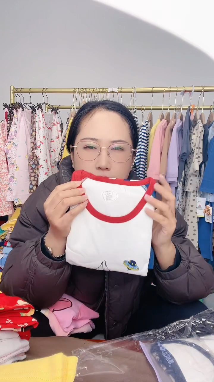 棉奥特曼微瑕套装140码