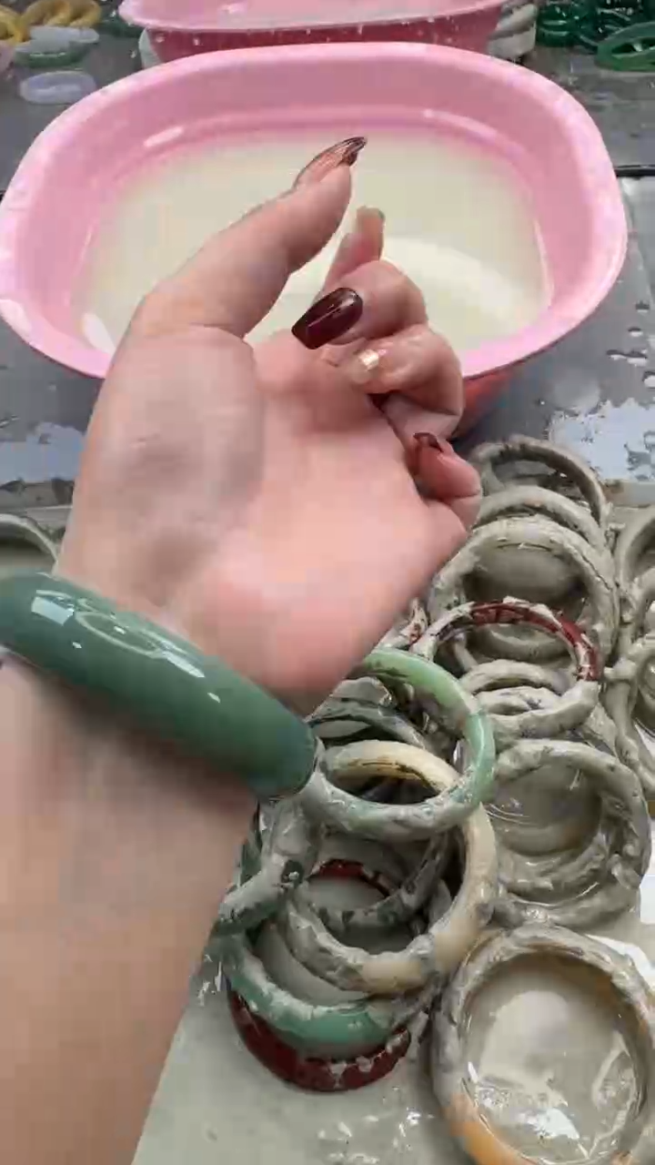 未镶嵌手镯石英质玉9