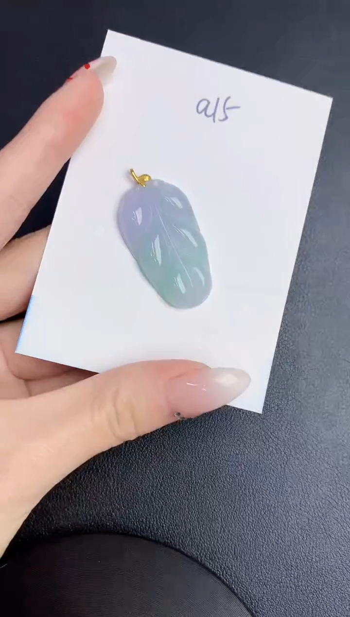 【闪购商品】翡翠颈饰18K金镶嵌000000000000