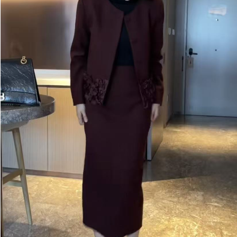 新款气质小香风外套裙子时尚套装