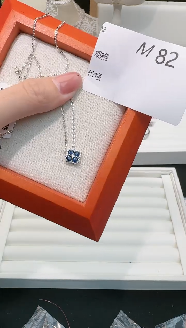 【闪购商品】蓝宝石项链银S925镶嵌多样性发一M82