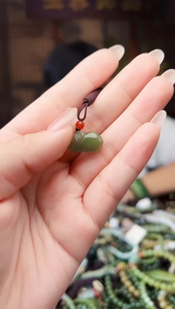 颈饰未镶嵌和田玉多样性发货拍一发一