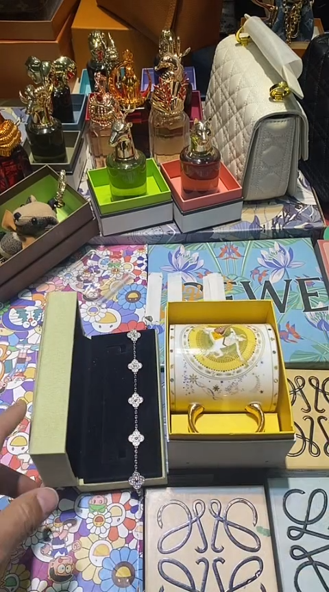 【闪购商品】瓷片1111111111111