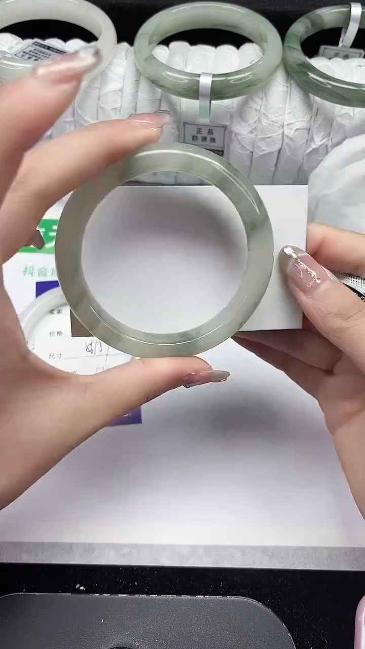 未镶嵌手镯石英质玉337-58/59