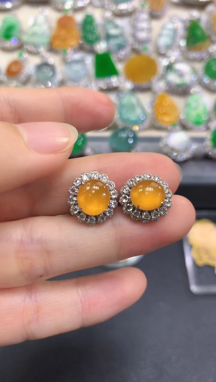 【闪购商品】翡翠耳饰18K金镶嵌D42   