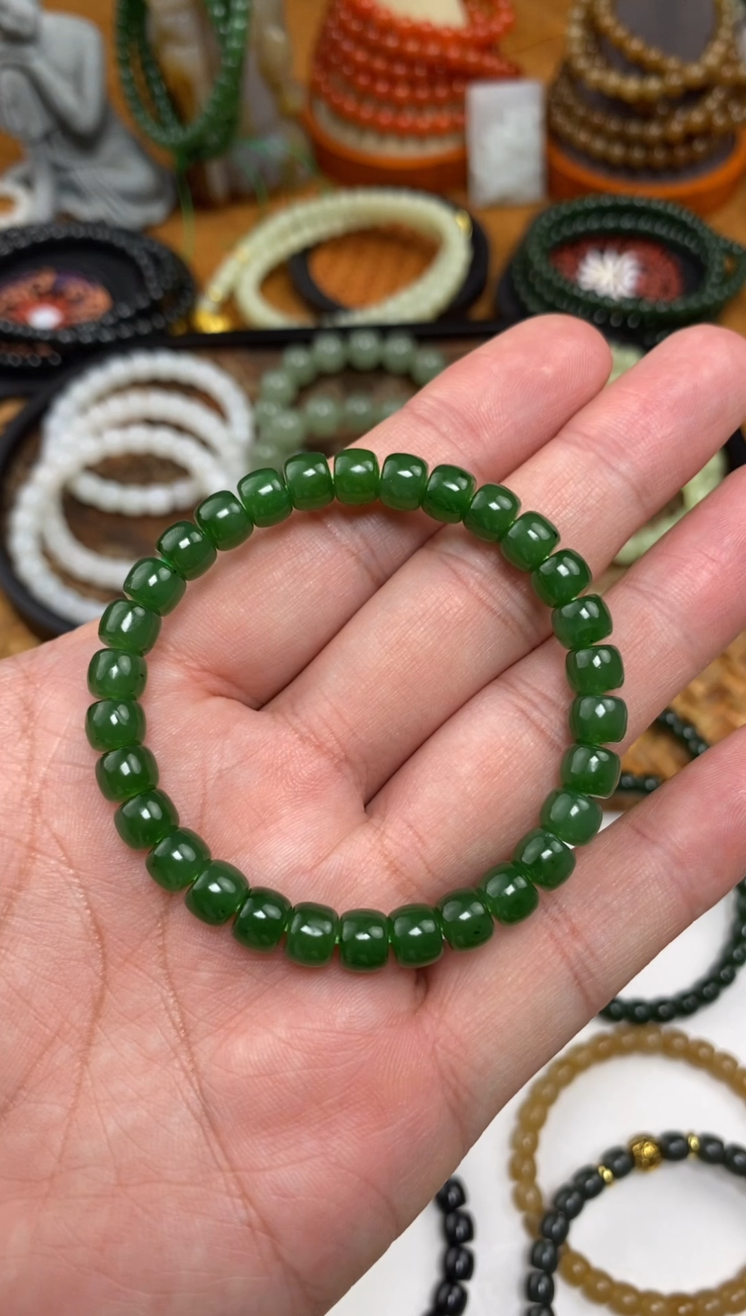 颈饰未镶嵌和田玉手串