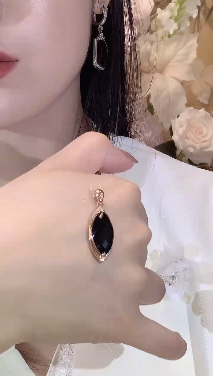 翡翠18K金镶嵌吊坠(不含链)D12翡翠