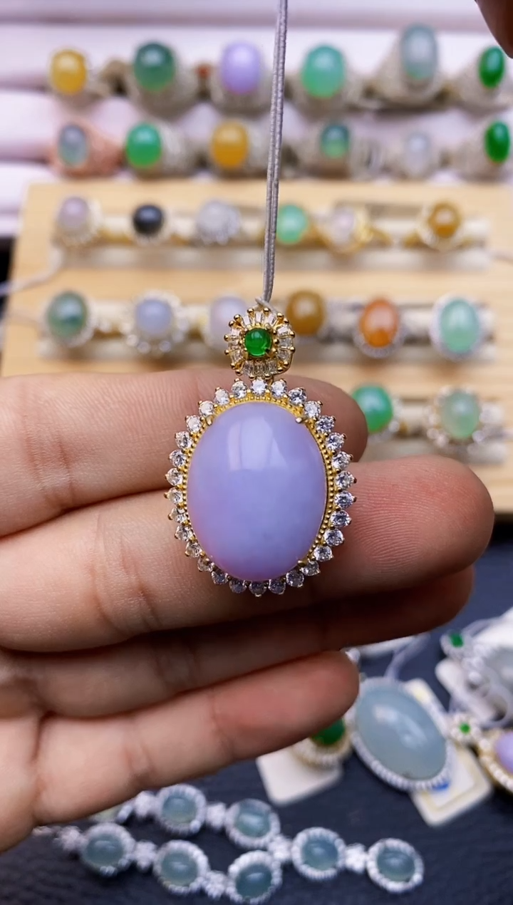 【闪购商品】翡翠吊坠(赠链)银S925镶嵌3699