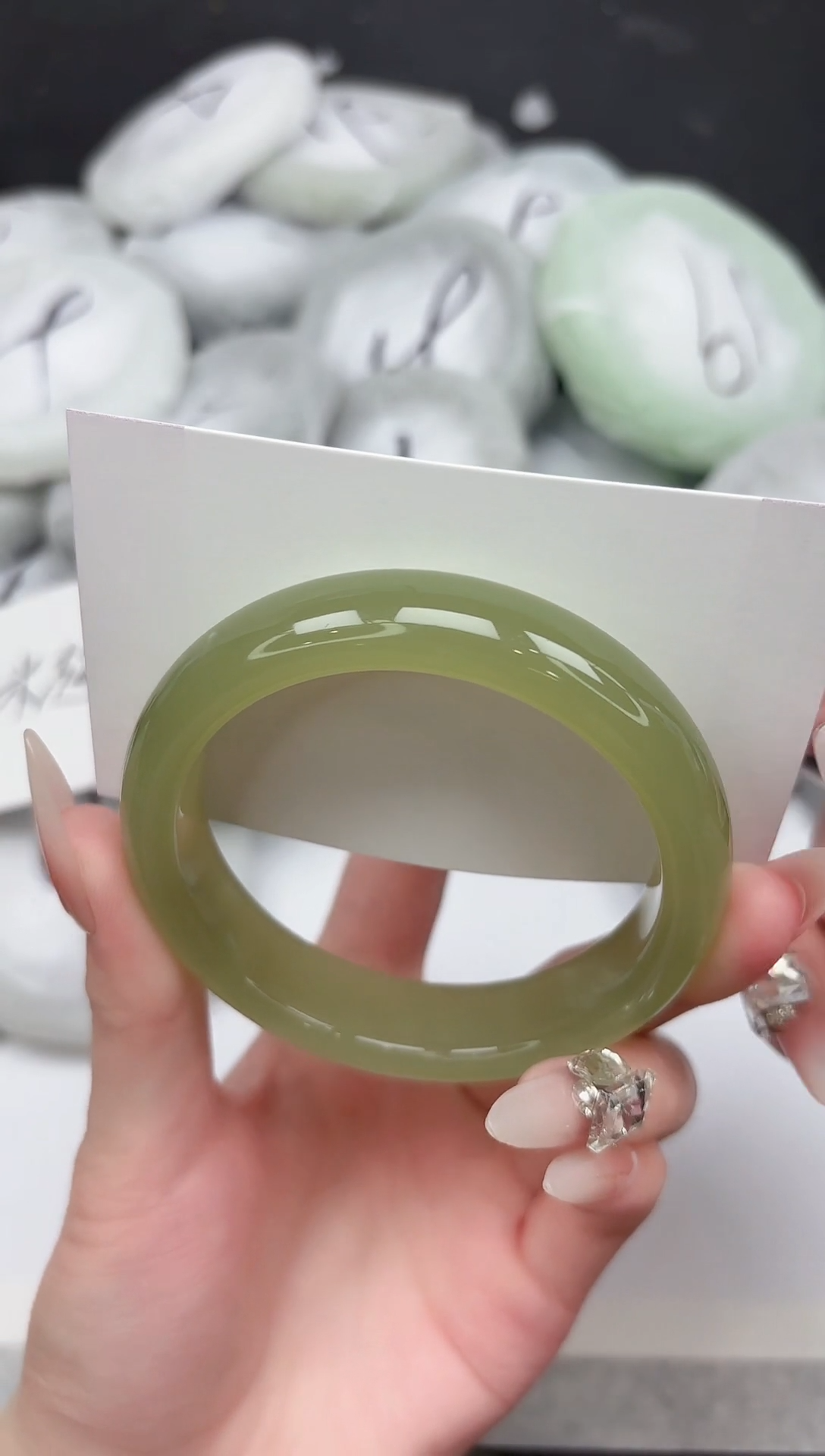 未镶嵌手镯石英质玉35-58