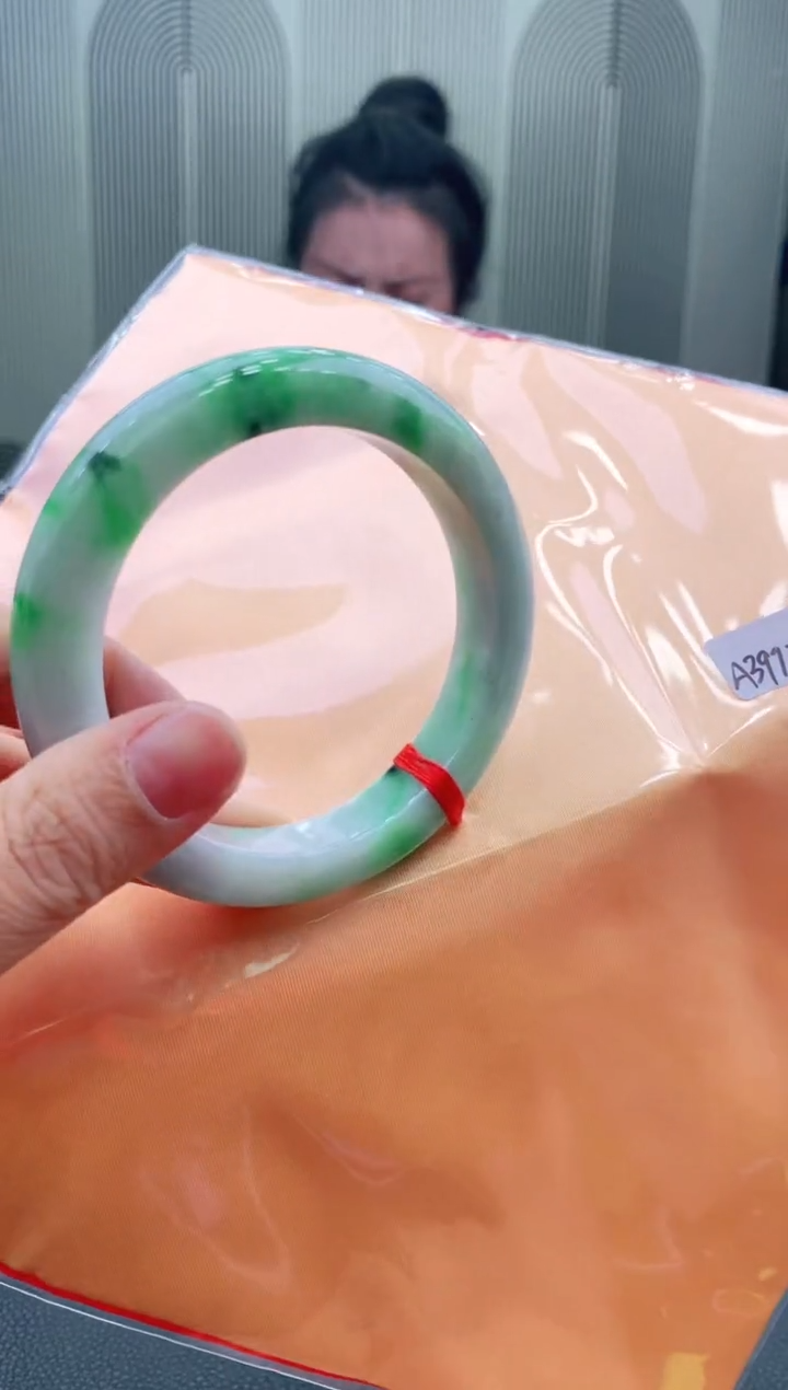 未镶嵌手镯翡翠59