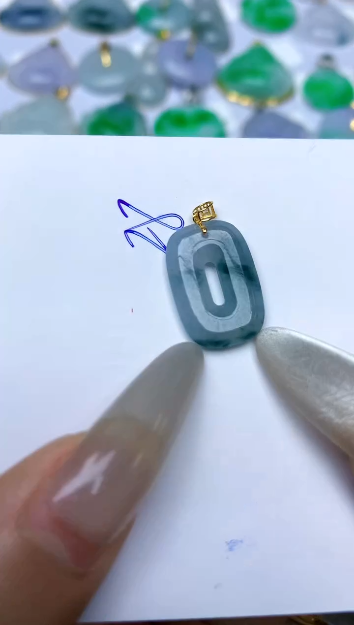 【闪购商品】翡翠颈饰18K金镶嵌28天然A货翡翠