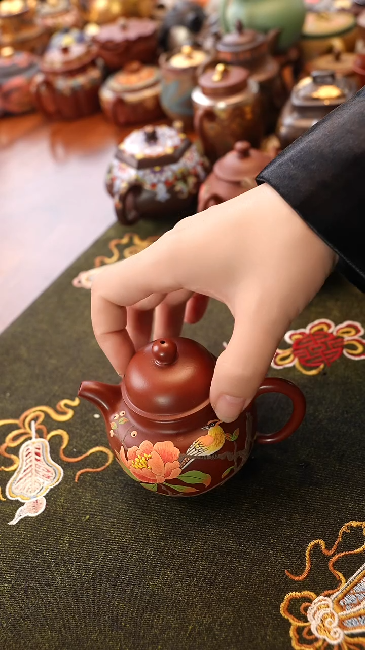 茶壶紫砂朱泥花鸟掇球