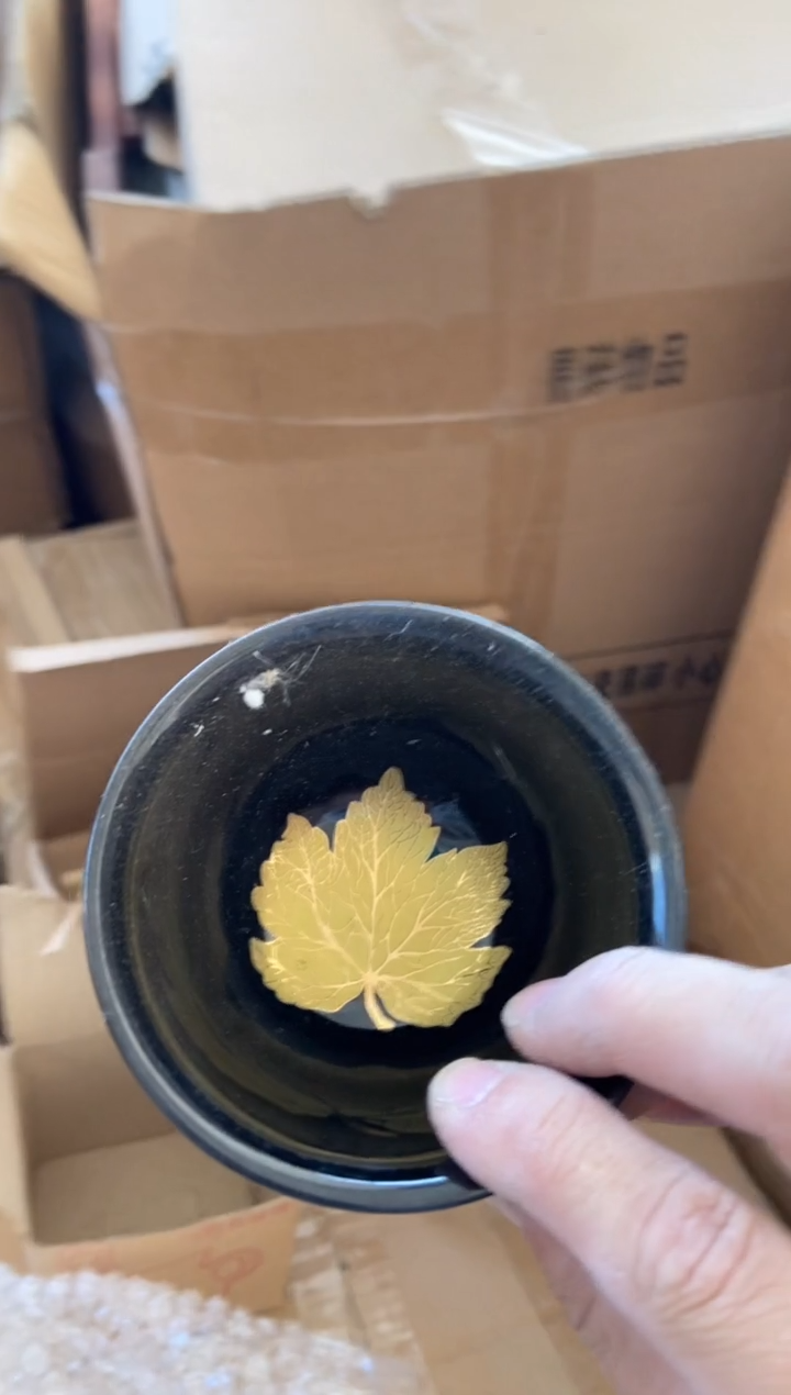 杯无运费险有瑕疵的摄影的产品有使用过的痕迹有点脏介意勿拍