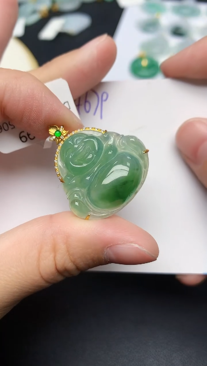 颈饰18K金镶嵌翡翠天然缅甸A货翡翠百元以上9元证书费自理