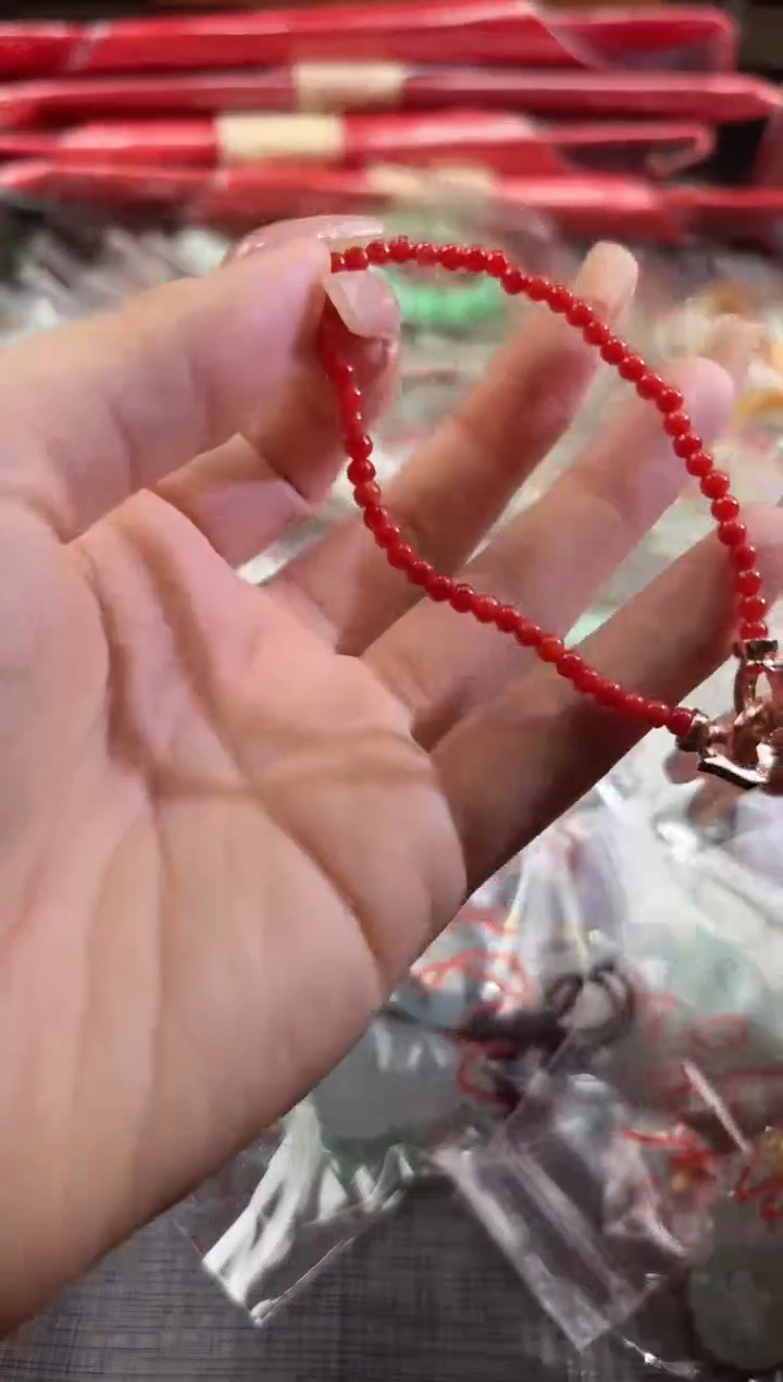 翡翠未镶嵌颈饰L****:100711666