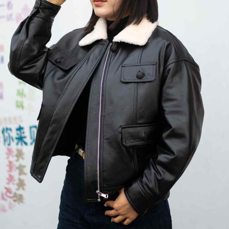 女士皮衣临时链接