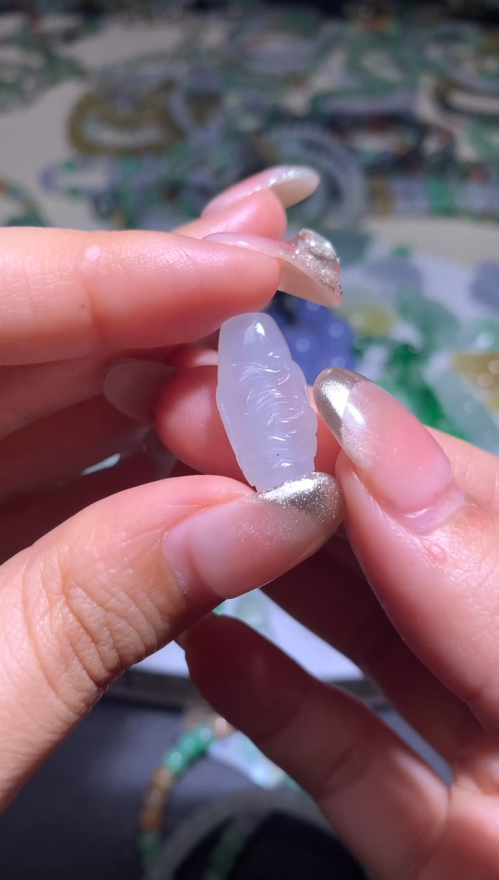 未镶嵌定制翡翠毛货