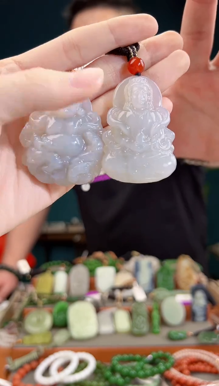 颈饰未镶嵌和田玉多样性发货 拍一单发二个  一对