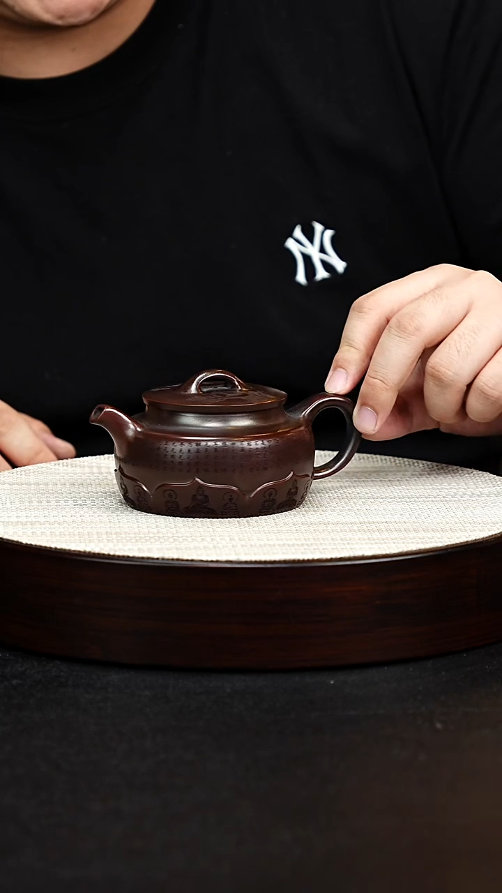 茶壶紫砂宜兴原矿纯手工紫砂 佛莲 紫龙玉砂