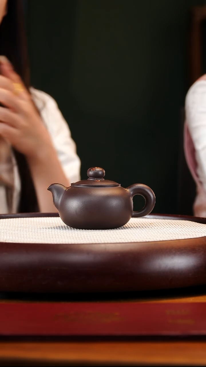 ZCP54黑墩头牛盖芙蓉珠160cc