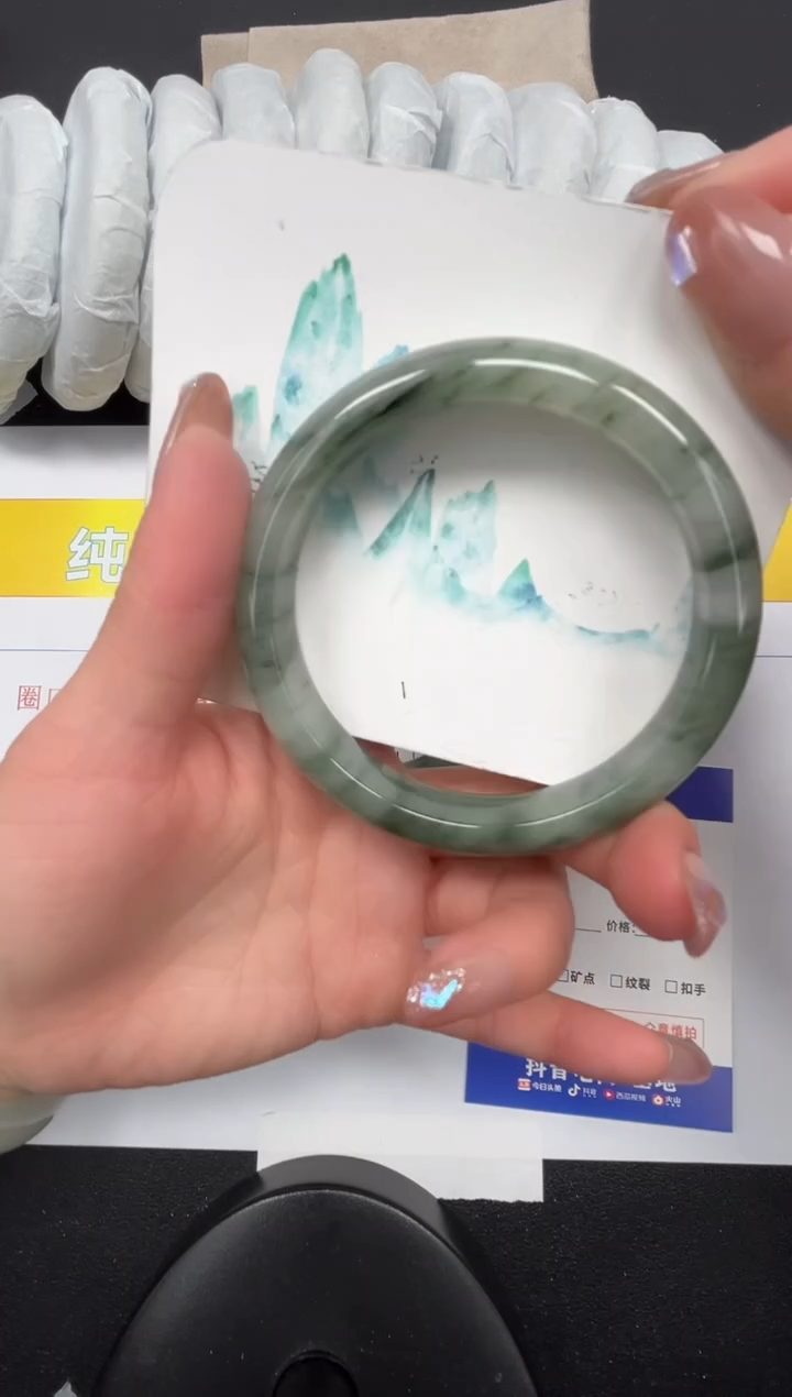 【闪购商品】石英质玉手镯未镶嵌376-62.3