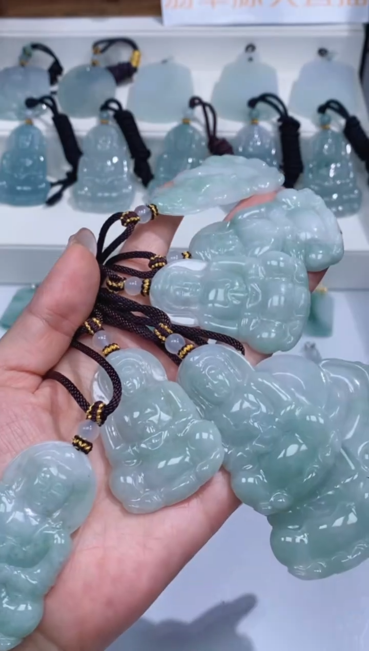 颈饰未镶嵌翡翠吊坠团购多样性发一件