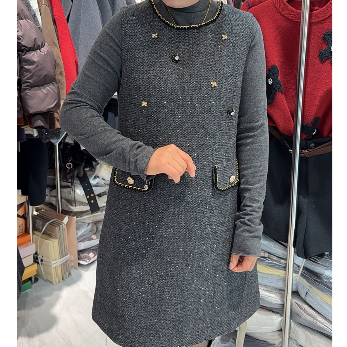 [ W i F i ]825155小香风重工钉珠两件套A字背心裙(裙长85)