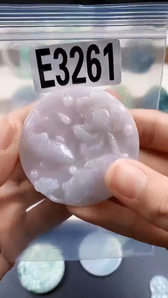 颈饰未镶嵌翡翠天然翡翠吊坠挂件