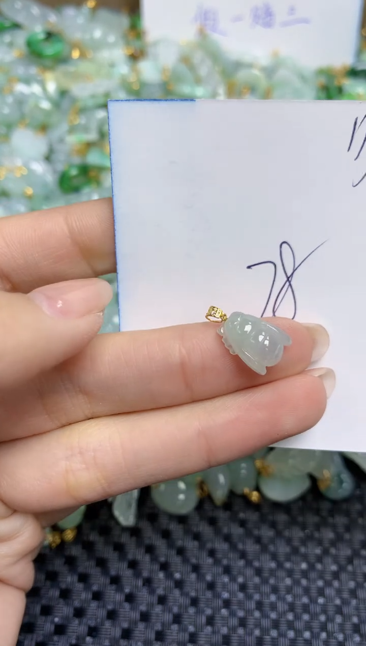 【闪购商品】翡翠颈饰18K金镶嵌天然缅甸A货翡翠