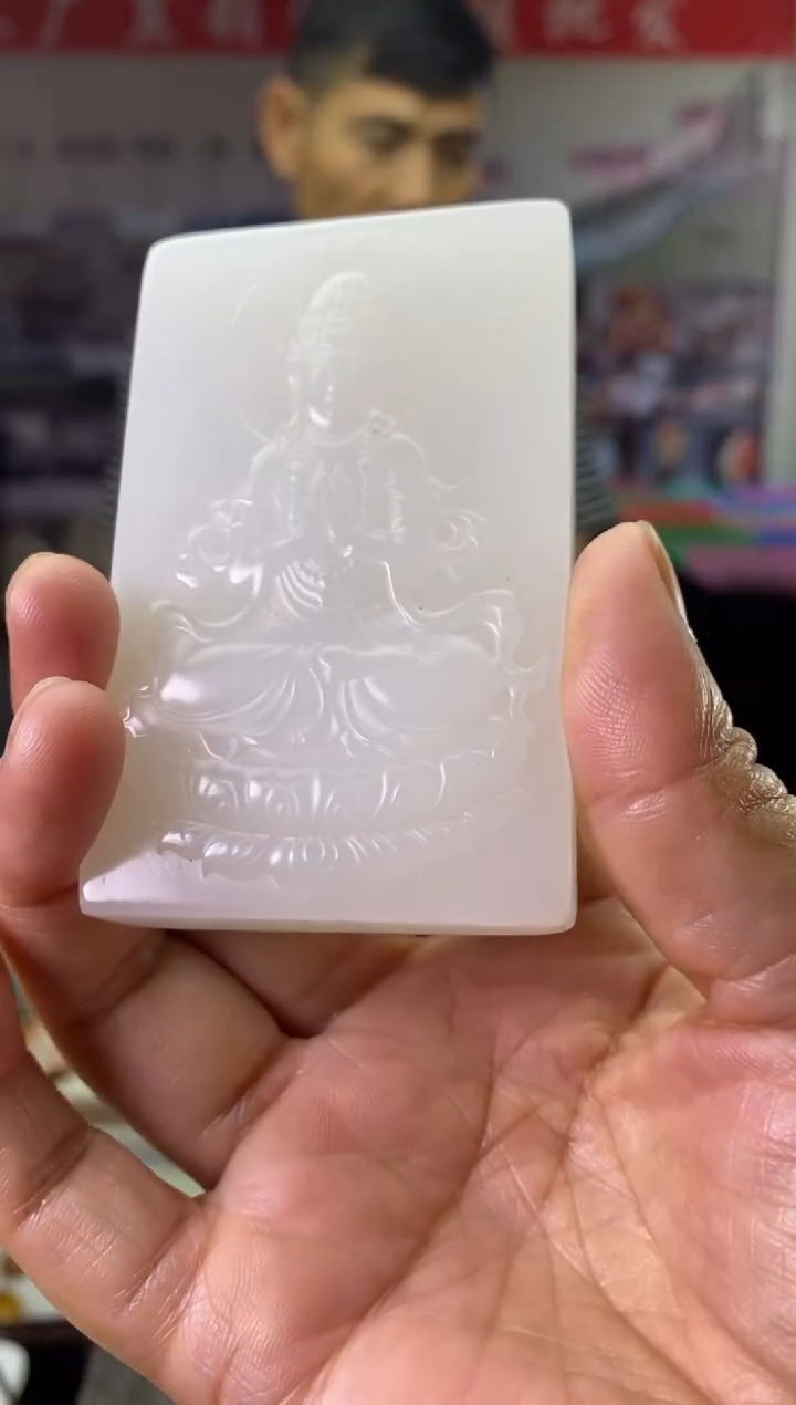 天然玉石未镶嵌颈饰