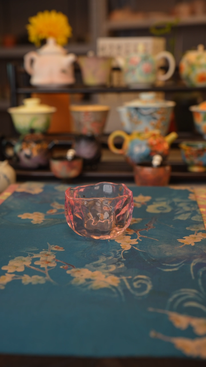 【闪购商品】福利品 粉色琉璃杯