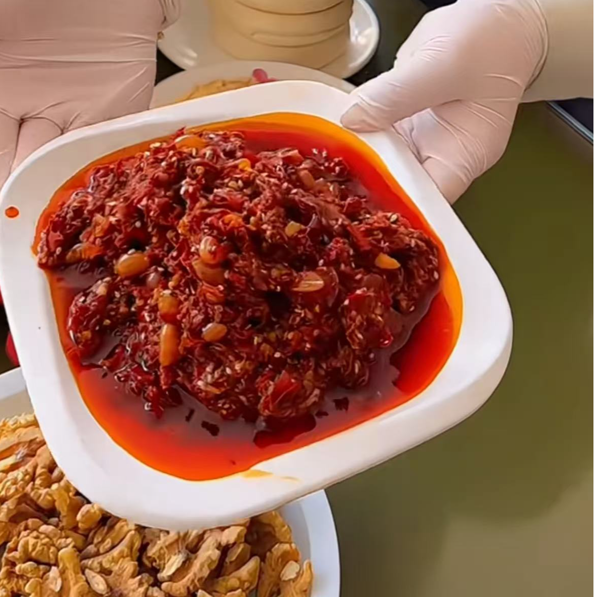 西北甘肃清真特色手工制作辣椒酱现做现发