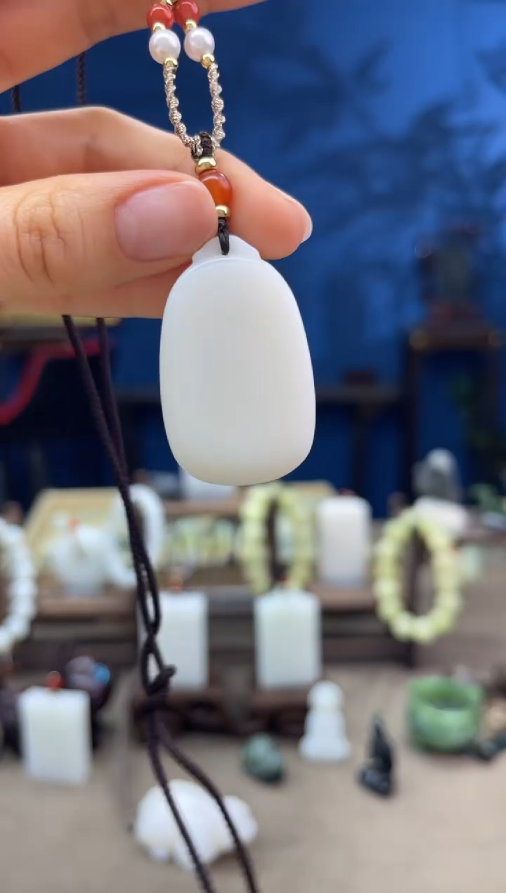 【闪购商品】和田玉颈饰未镶嵌1