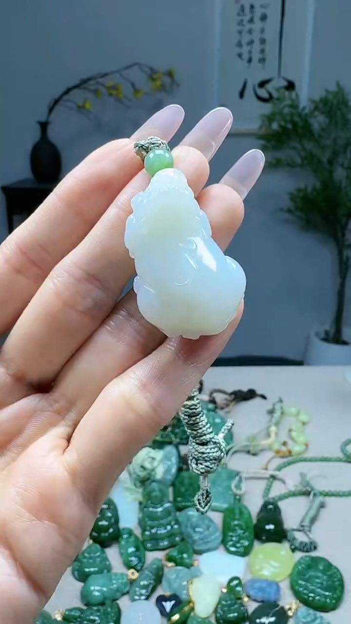 未镶嵌和田玉挂件1