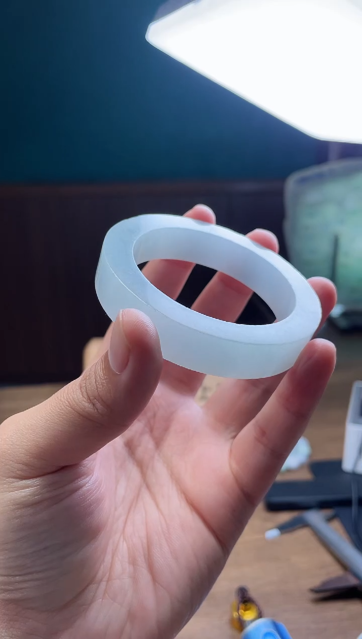 【闪购商品】定制翡翠手镯未镶嵌定制