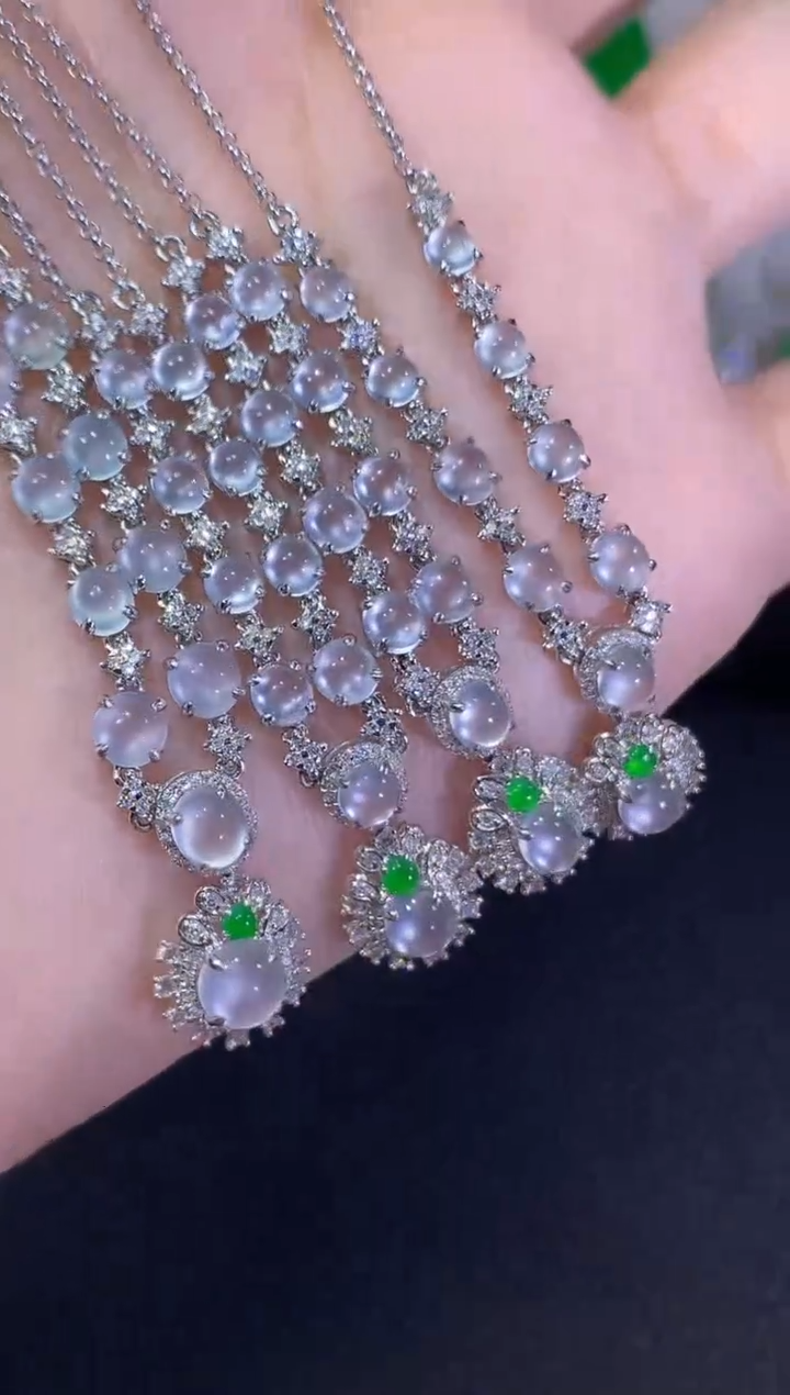 翡翠18K金镶嵌套链A99 多样性发一件