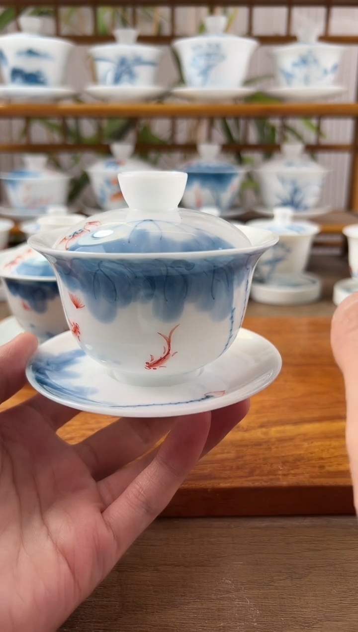 微瑕高冰线条莲180ml三才盖碗