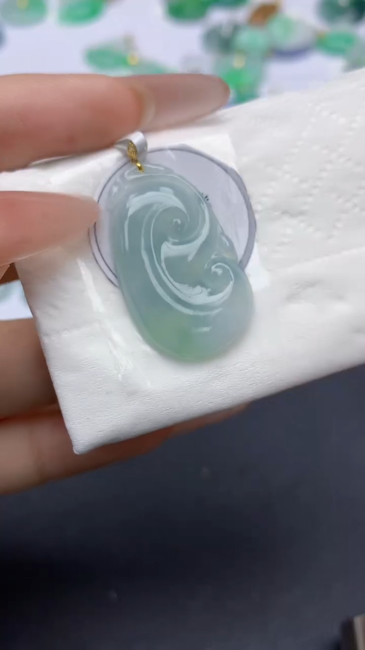 翡翠18K金镶嵌颈饰天然缅甸a货翡翠百元以上9元证书费自理