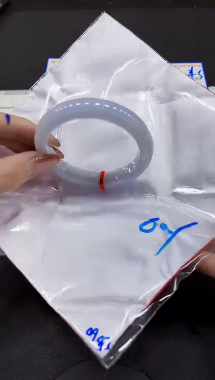 【闪购商品】翡翠手镯未镶嵌00000000000