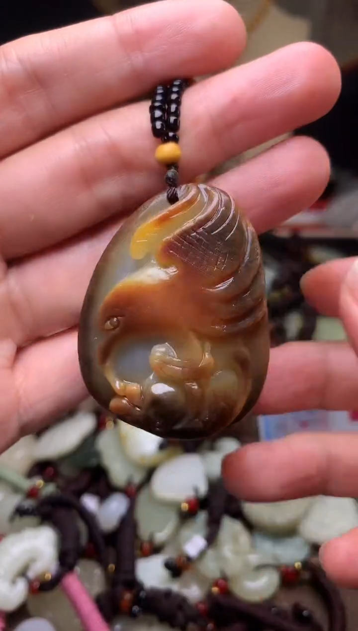 颈饰未镶嵌和田玉新疆料青海料清水和田玉吊坠