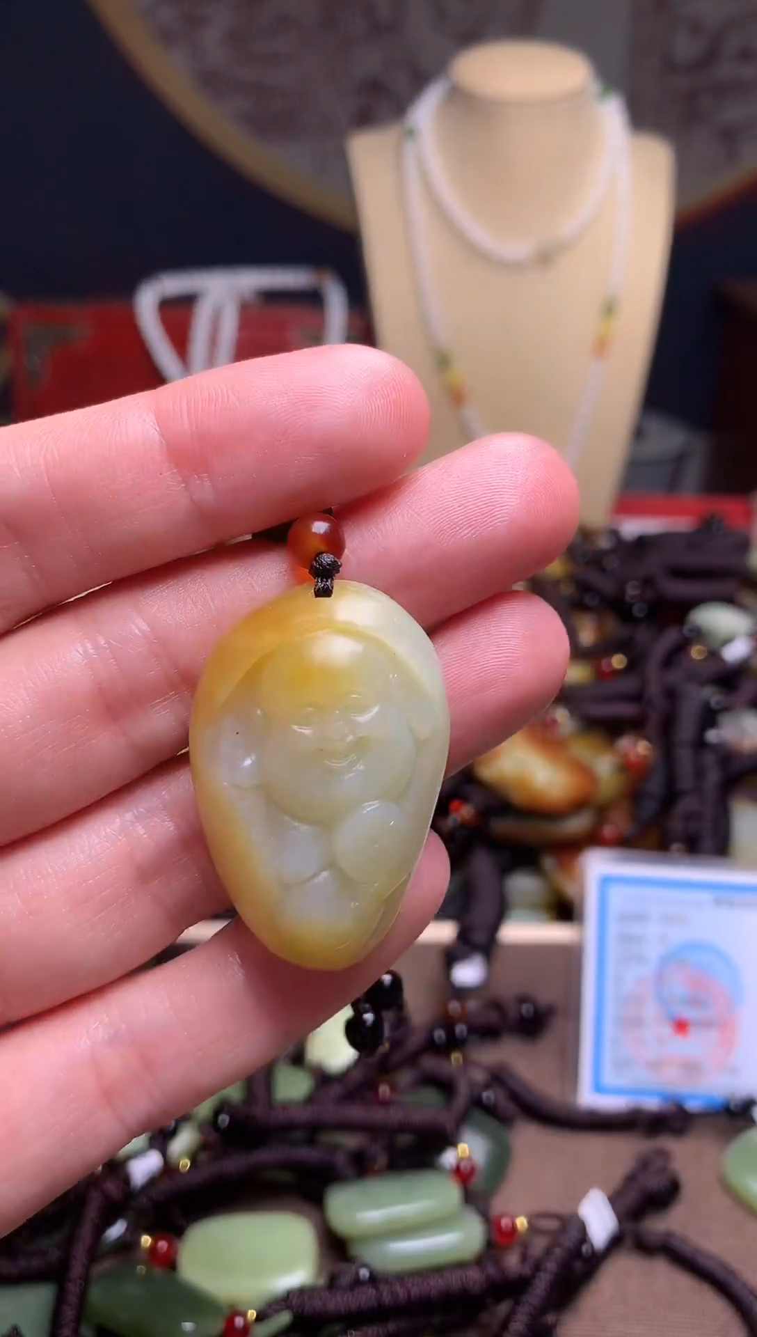 颈饰未镶嵌和田玉新疆料青海料清水和田玉吊坠